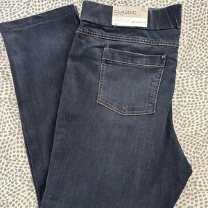 LIZ CLAIBORNE CLASSIC SLIM LEG